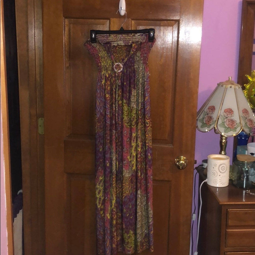 Patterned halter dress